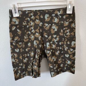 Pact Camouflage Women Shorts